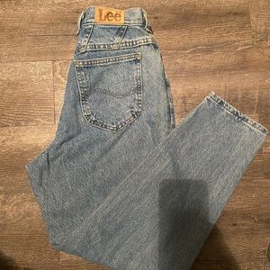 High rise vintage jeans mom jeans